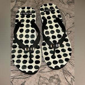 Coach Flip-Flops sz 9